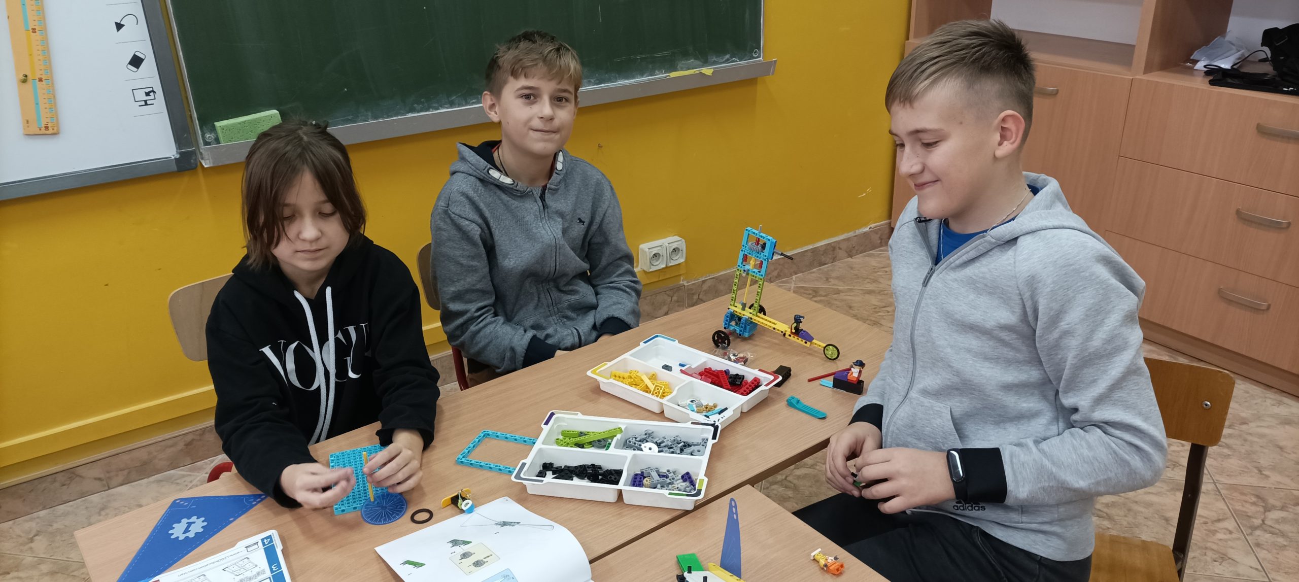 LABORATORIA PRZYSZŁOŚCI  – Lekcja z Lego